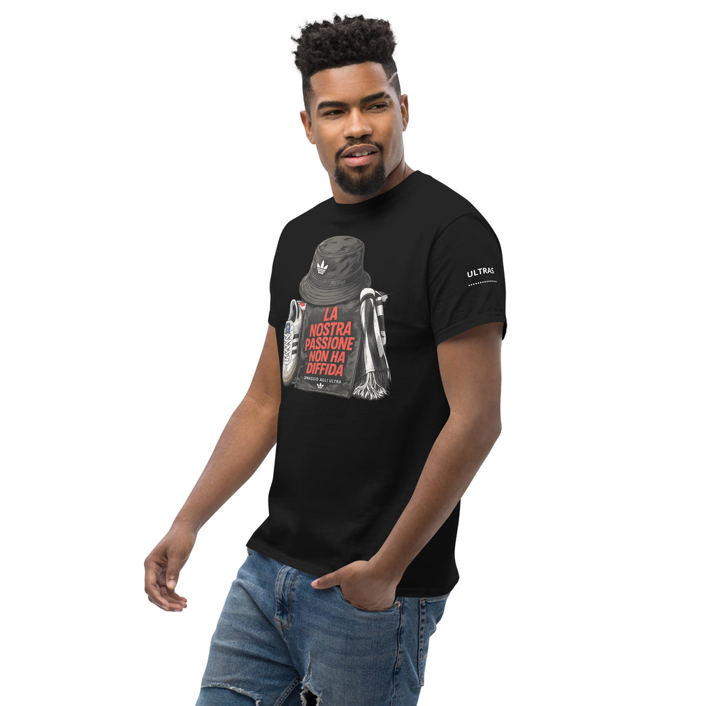 T-shirt Ultras La Nostra Passione Non Ha Diffida GALESPORT – nera, vista tre quarti sinistra