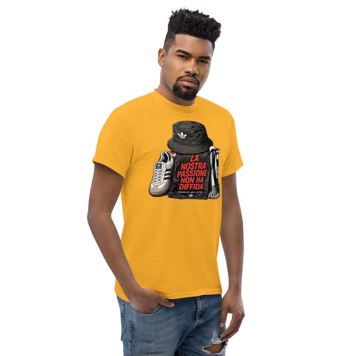 T-shirt Ultras La Nostra Passione Non Ha Diffida GALESPORT – oro, vista tre quarti destra